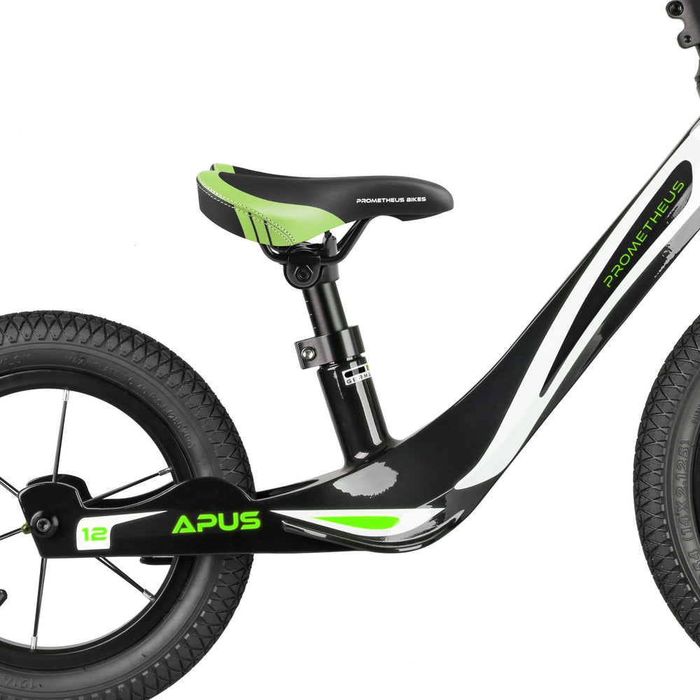 Sattel für 10 bis 16 Zoll Kinderfahrrad Laufrad in Grün – Fahrradsättel von prometheus - bikes | prometheus - bikes