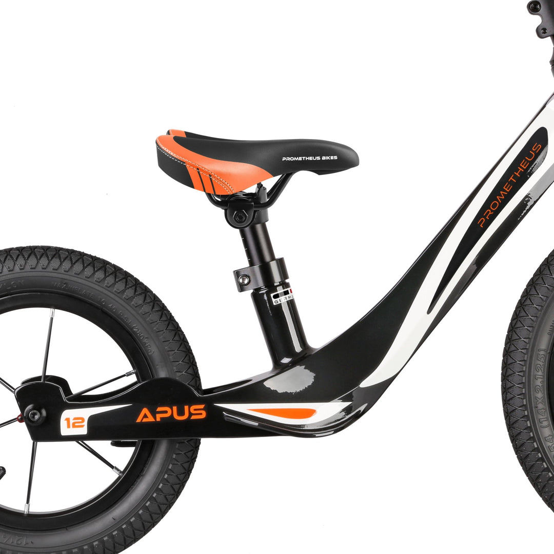 Sattel für 10 bis 16 Zoll Kinderfahrrad Laufrad in Orange – Fahrradsättel von prometheus - bikes | prometheus - bikes
