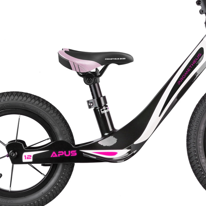 Sattel für 10 bis 16 Zoll Kinderfahrrad Laufrad in Rosa – Fahrradsättel von prometheus - bikes | prometheus - bikes