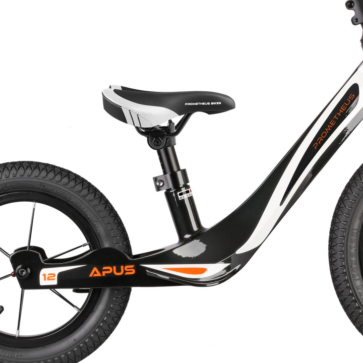 Sattel für 10 bis 16 Zoll Kinderfahrrad Laufrad in Weiß – Fahrradsättel von prometheus - bikes | prometheus - bikes
